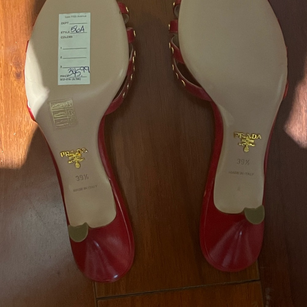 Prada short-heel. Red with Gold Accents. Size: 39 1/2